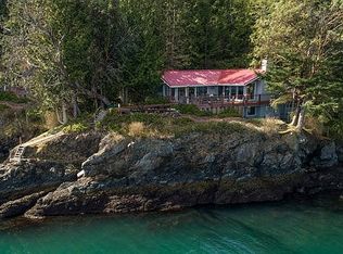 57 Stony Point Ln, Friday Harbor, WA 98250