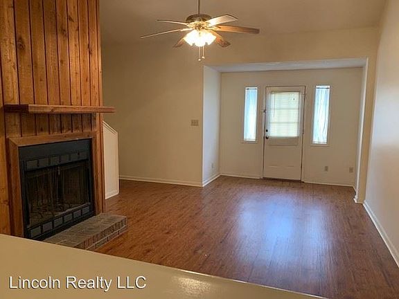 2nd image of 2742 Tyndall Dr