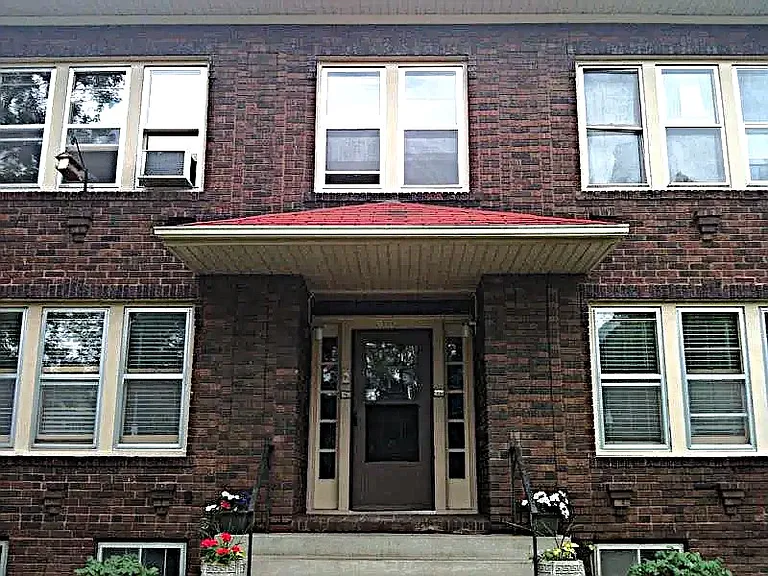 1088 Dayton Ave #4 — Photo 6