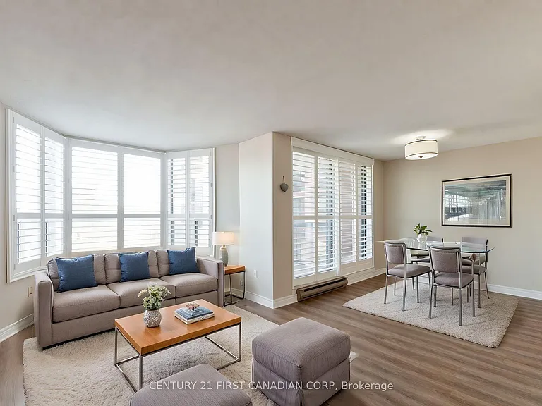 600 Talbot St #412 — Photo 25