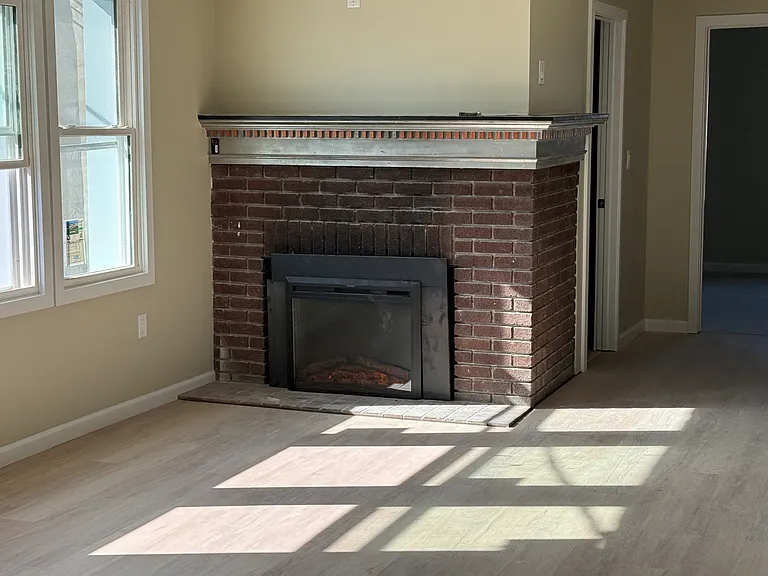 1015 Lancaster Ave #3A — Photo 3