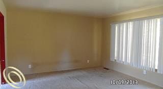 3rd image of 14429 Park St