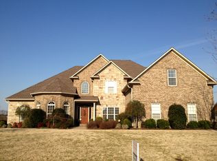 103 Greendale Dr, Jackson, TN 38305