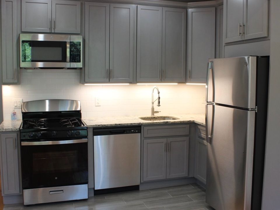 1st image of 245 Newkirk Ave #2A
