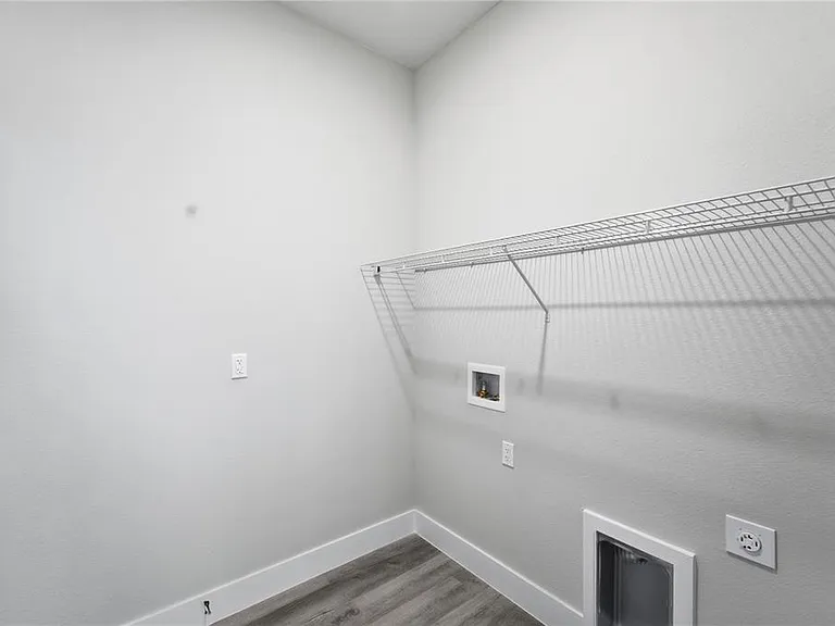 13690 SW 43rd Cir — Photo 24