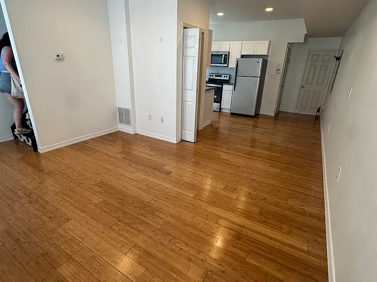 1328 N 6th St #2F — Photo 2
