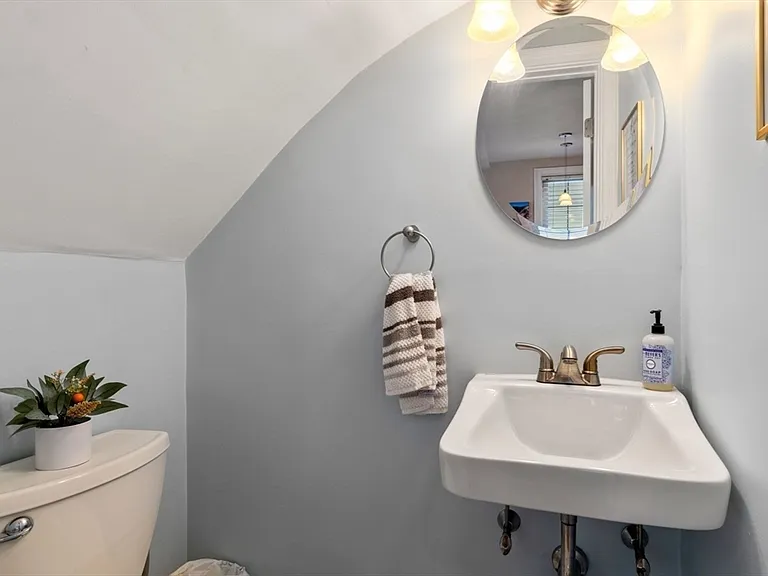 42 Pleasant St #1 — Photo 17