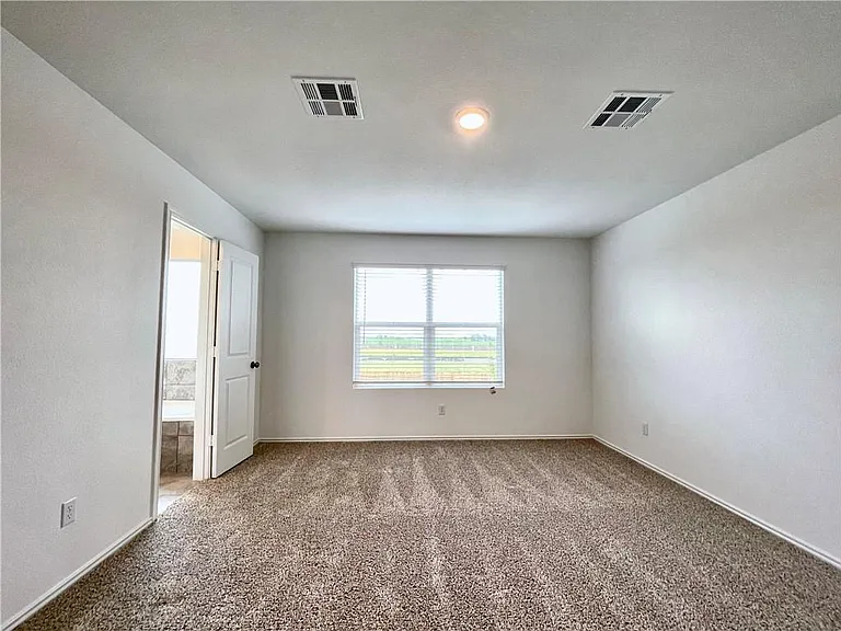 118 Canley Loop — Photo 16
