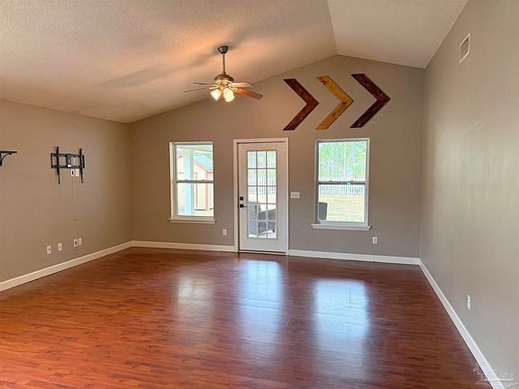 5th image of 9406 Pine Lilly Ct