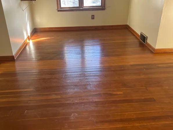 828 Thayer St, Rhinelander, WI 54501