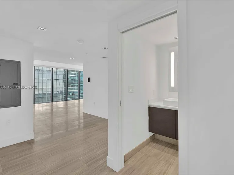 1451 Brickell Ave #2606 — Photo 8