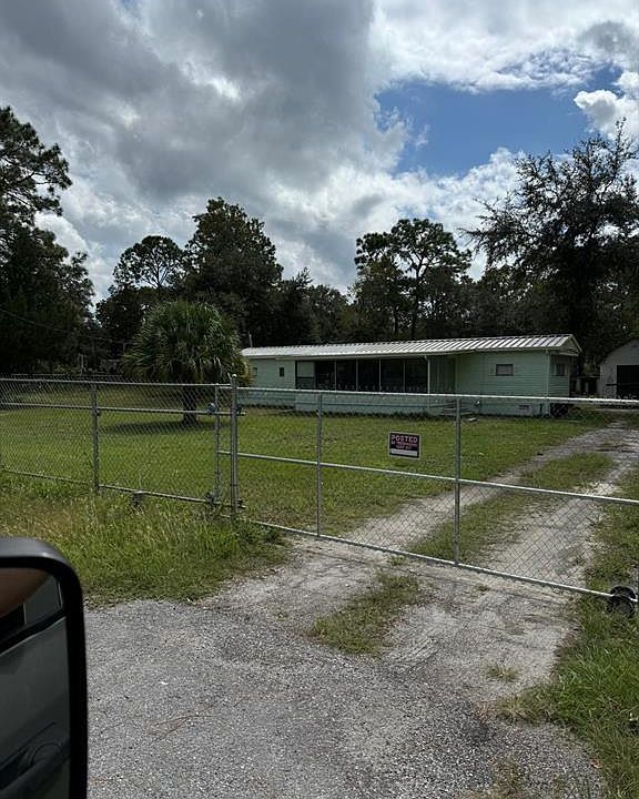 1st image of 6300 W LINDEN DRIVE
