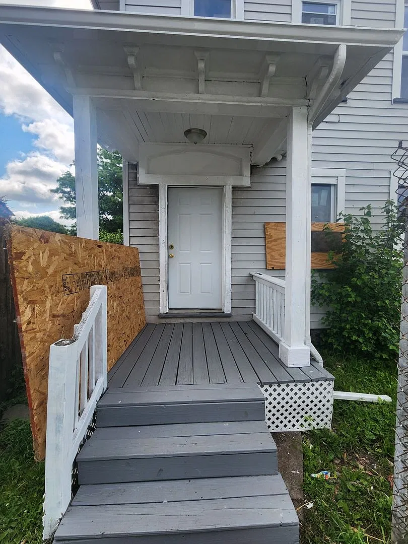 326 Scio St. — Photo 2
