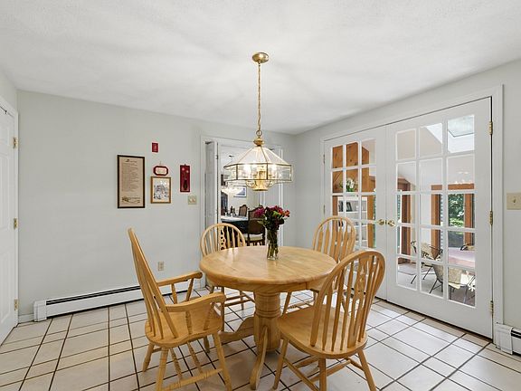5th image of 1 Battleview Cir