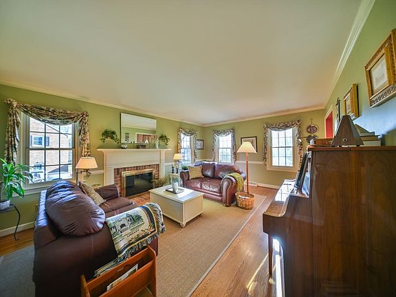 4th image of 732 Chikasaw Rd