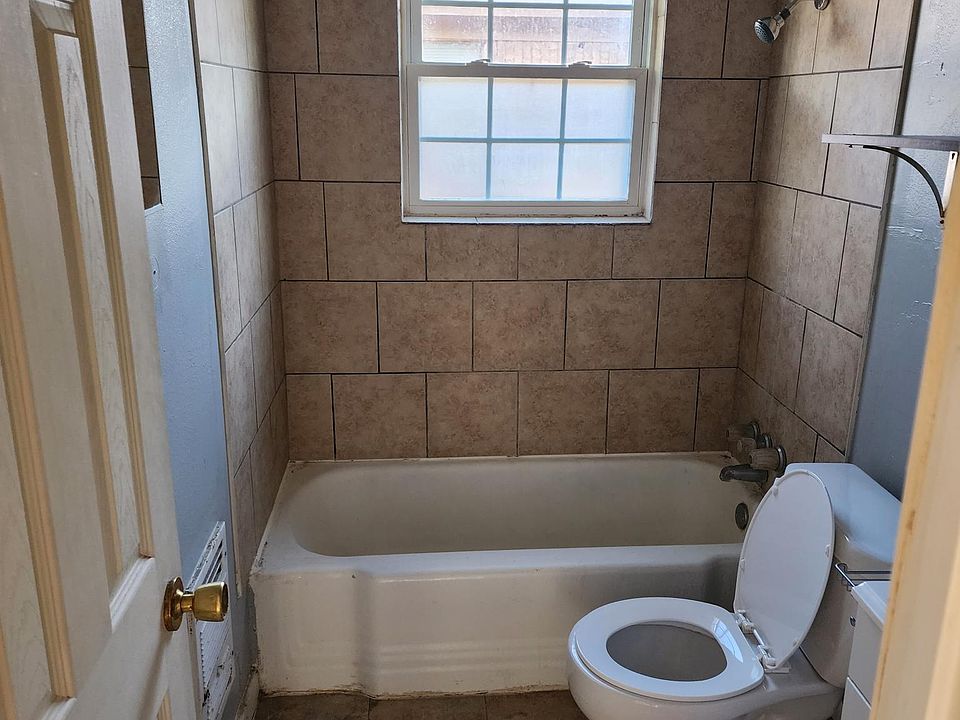 1st image of 4201 Tulia Dr #A