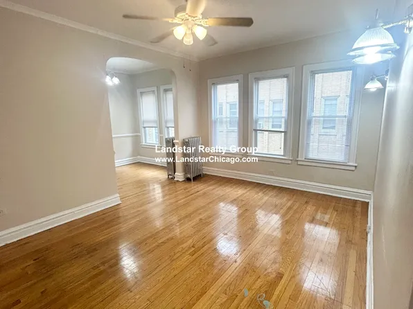4931 N Whipple St APT 3W, Chicago, IL 60625