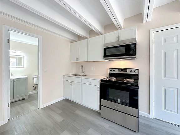 4th image of 5920 Lago Vista Way #C-23