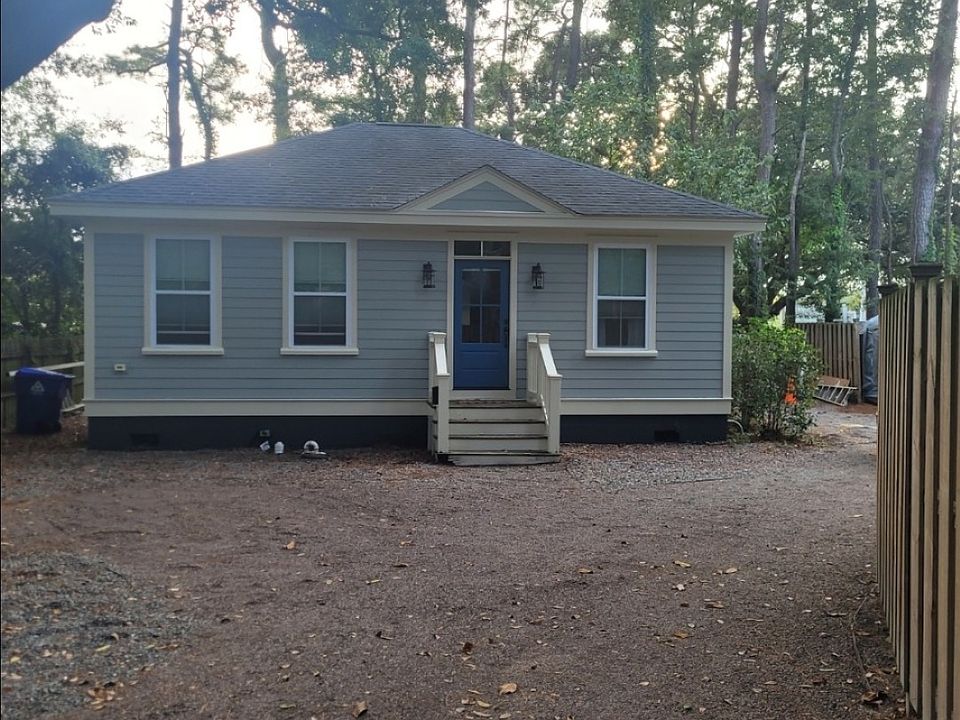 1st image of 904 Cliffwood Dr