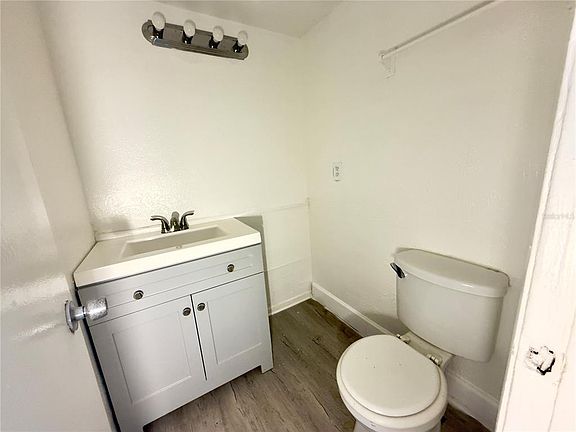 5th image of 4030 NORWICH ROAD #2404