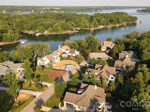 3rd image of 3716 Rivergrass Ln