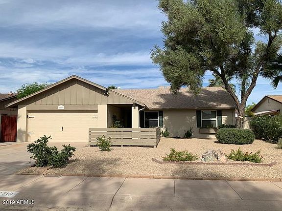 2nd image of 2710 E Cactus Rd