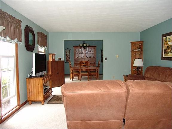 4th image of 3592 Woodgreen Dr