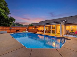 1172 Freedom Dr, Clarksville, TN 37042
