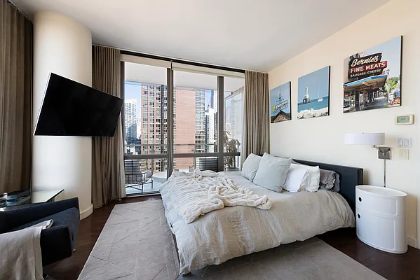 Sold by Compass | media 30