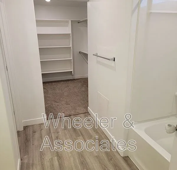 3713 W Cold Pond Ave — Photo 36