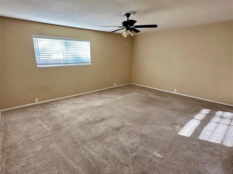 5343 Richmond Ave #28 — Photo 4