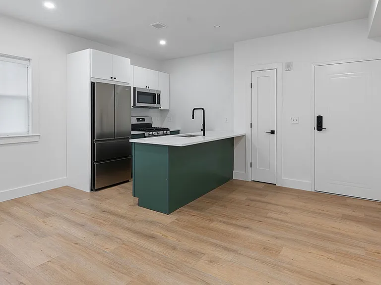115 Ives St #104 — Photo 2