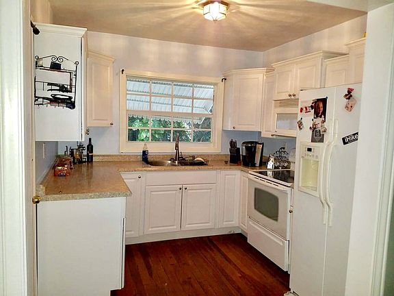 5th image of 1520 Paloma Dr