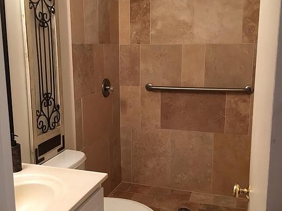 edenwoodbathroom_03042016