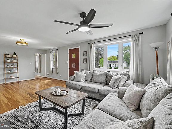 2nd image of 36 Margate Rd