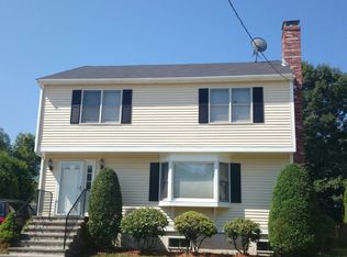 38 Grouse St, West Roxbury, MA 02132