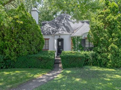 814 S Franklin Ave, Flint, MI, 48503