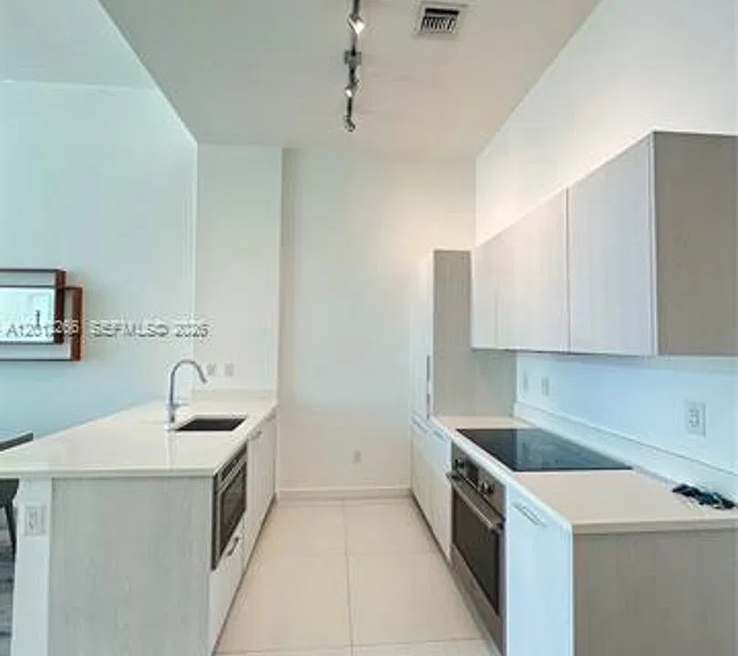 501 NE 31st Street Cu #404