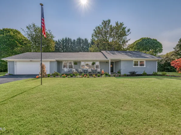205 Pawnee St, Johnson City, TN 37604