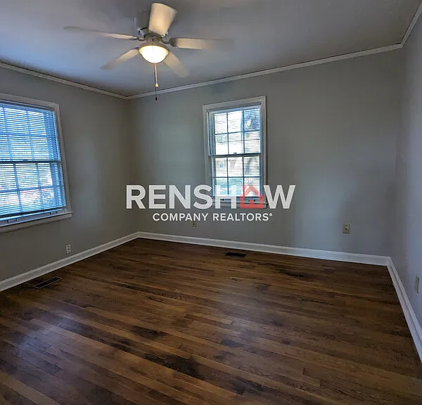 1887 N Graham St — Photo 23
