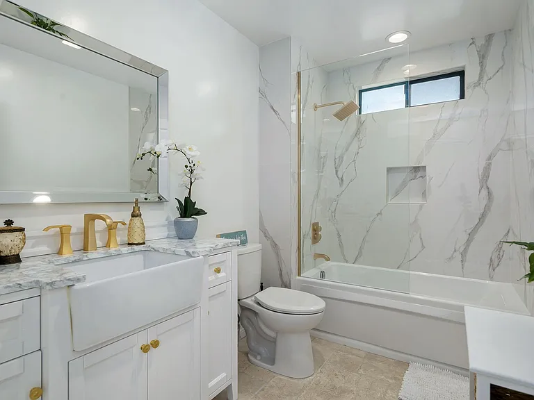 54025 Avenida Alvarado — Photo 22