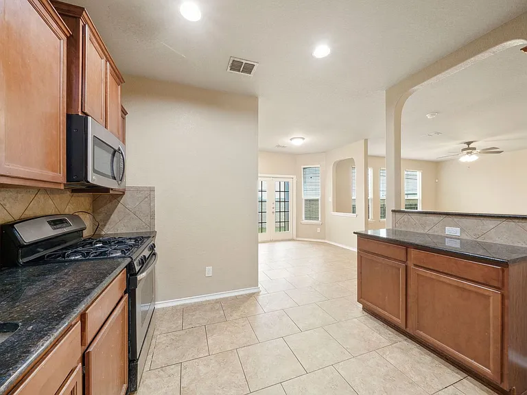 12151 Sugarberry Way — Photo 12