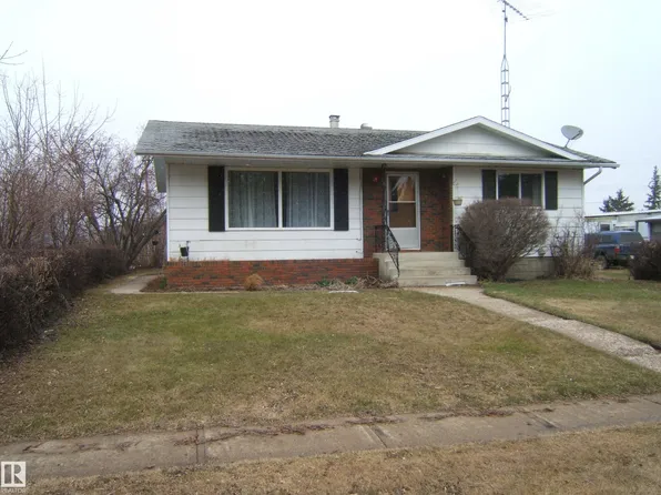 5030 52nd Ave, Andrew, AB T0B 0C0