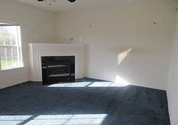 5th image of 3801 Candlegrove Ct