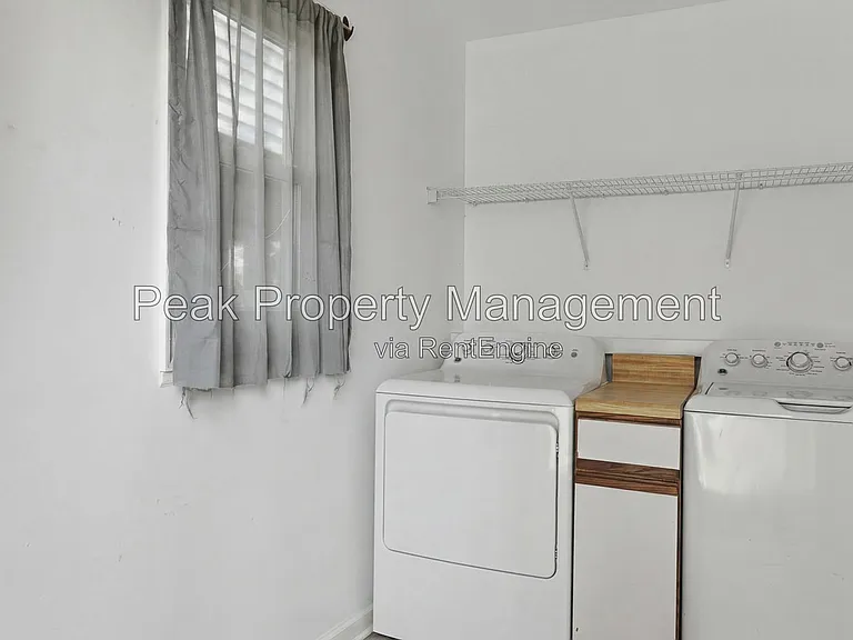 3120 Parkwood Ave #B — Photo 13