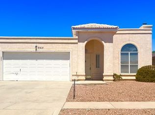 7317 Desierto Azul Dr, El Paso, TX 79912