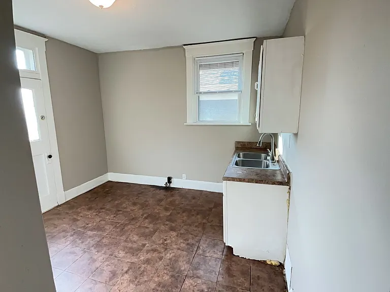1026 Del Monte Pl — Photo 12