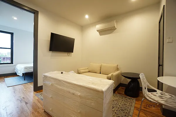 Rented by Rennit Inc. | media 17