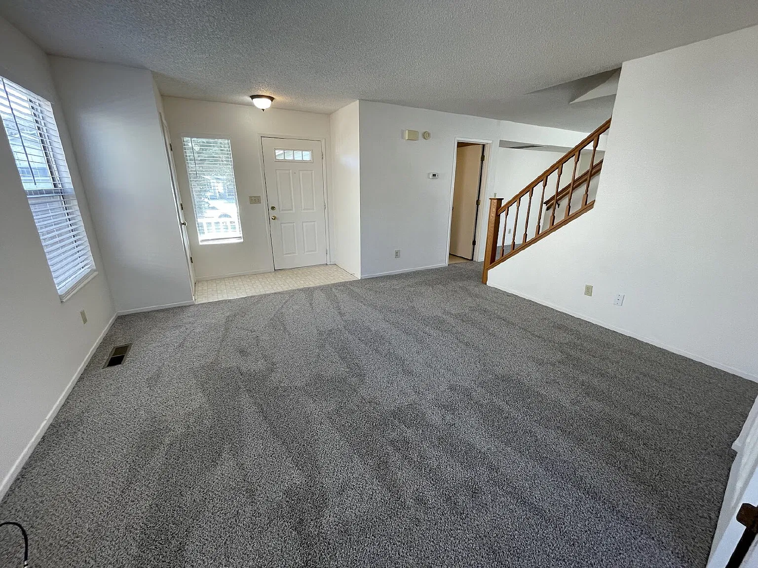 3 bed, 2.5 bath, 1568 sqft, $2,500 — Photo 4