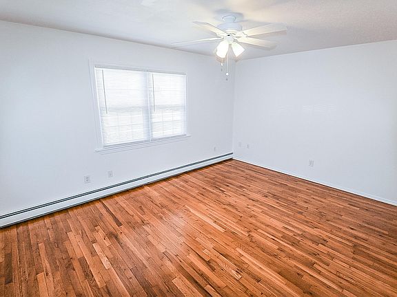 5th image of 14 Church St APT K